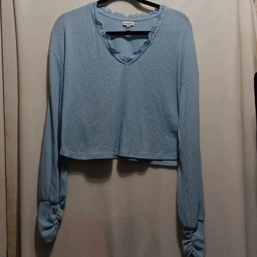 Womens XL Love Fire Baby Blue Babydoll Cropped Waffle Knit Crochet V Neck Top